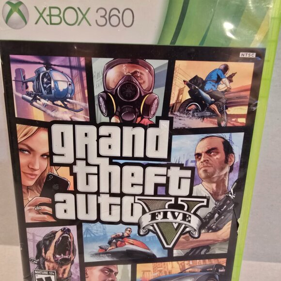 Grand Theft Auto V Microsoft Xbox 360 2013 2 disks - Picture 1 of 8